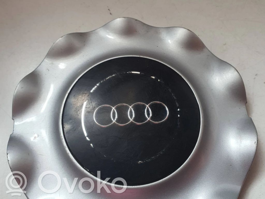 Tapacubos original de rueda   4A0601165B