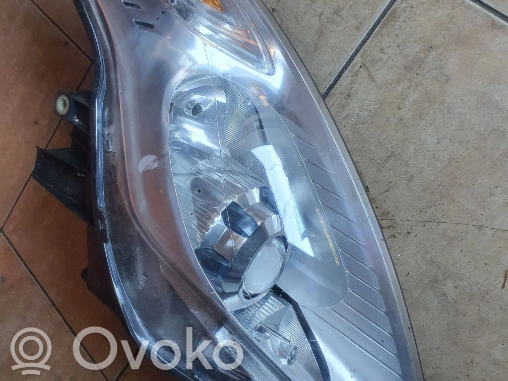 Ford Mondeo MK IV Lampa przednia 