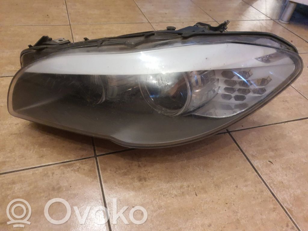 BMW 5 F10 F11 Lampa przednia 