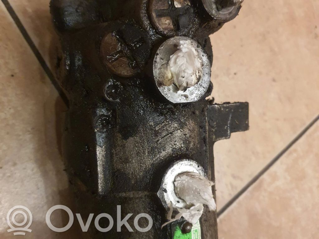 Audi 100 200 5000 C3 Power steering pump 