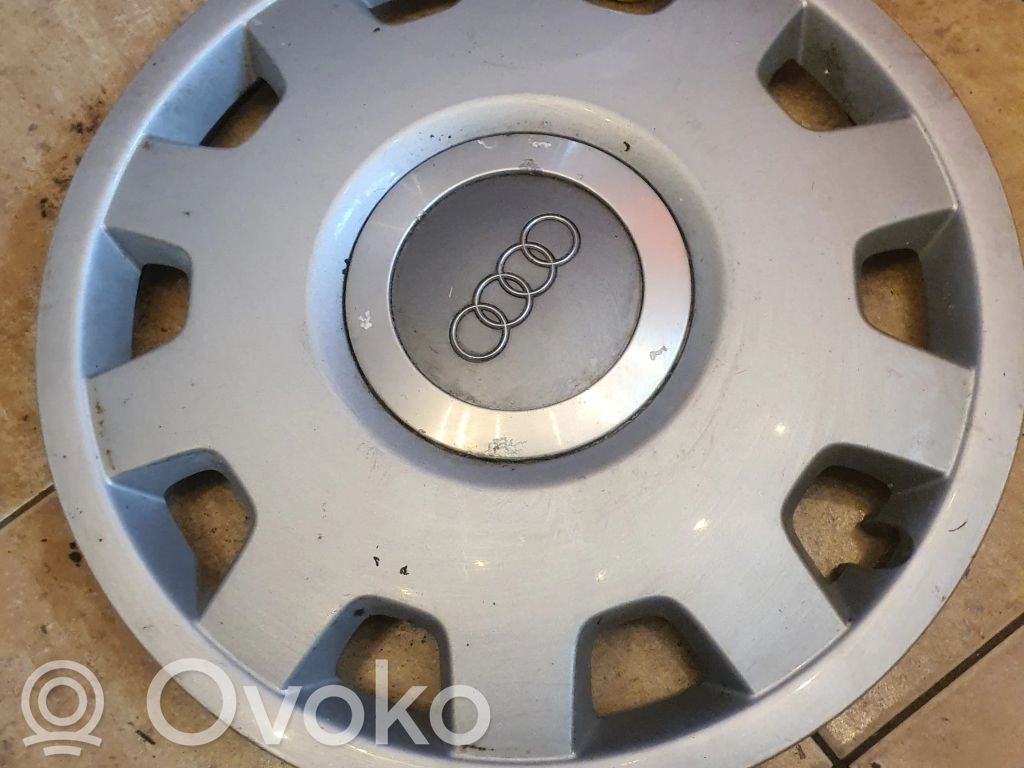 Audi A3 S3 8L R15-pölykapseli 