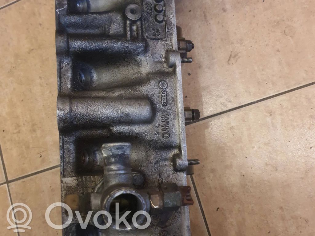 Engine head   053103373
