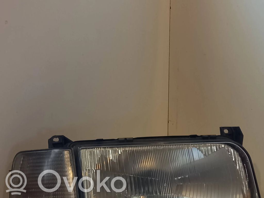 Volkswagen PASSAT B3 Phare frontale 