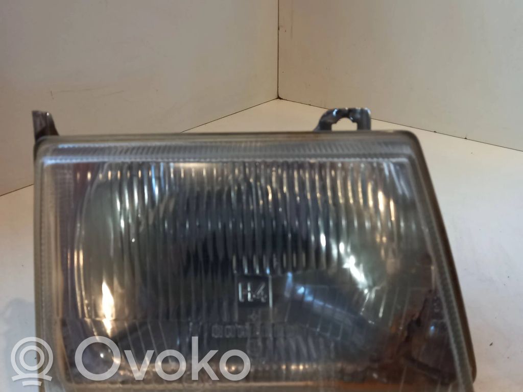 Headlight lense   38494