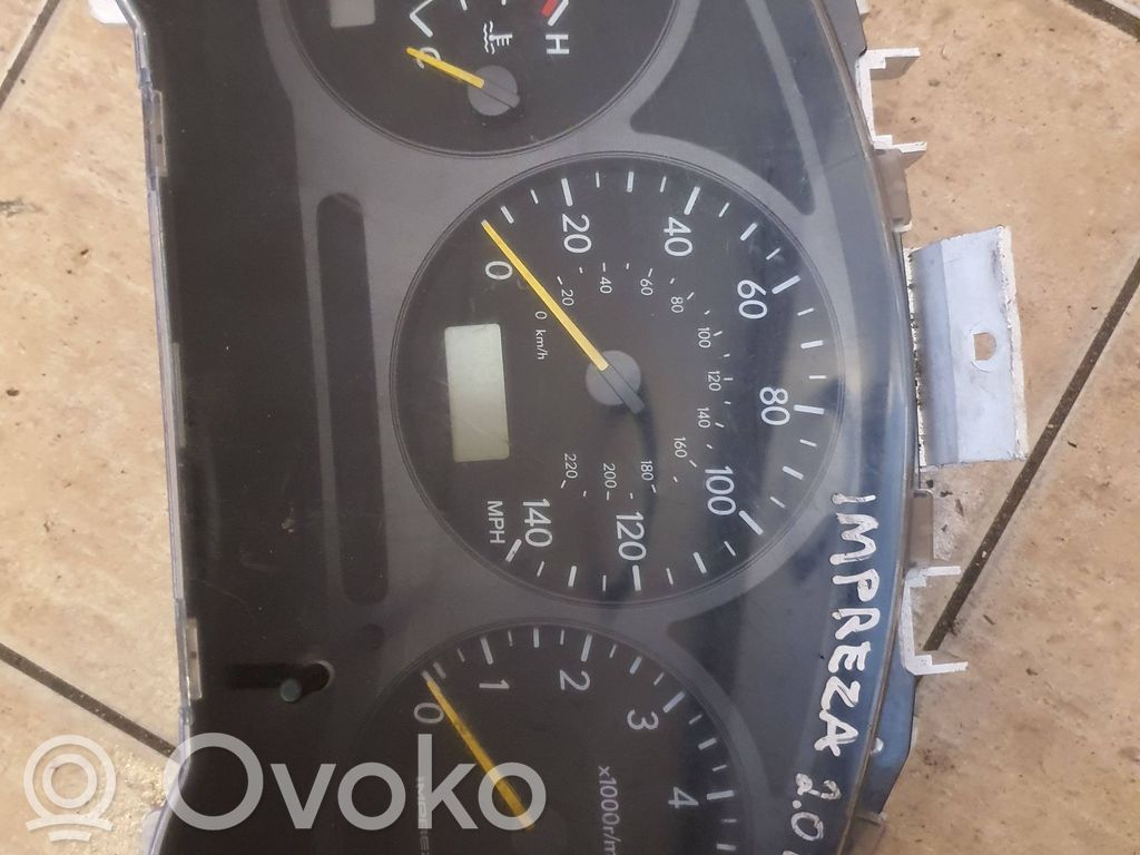 Subaru Impreza II Spidometrs (instrumentu panelī) 