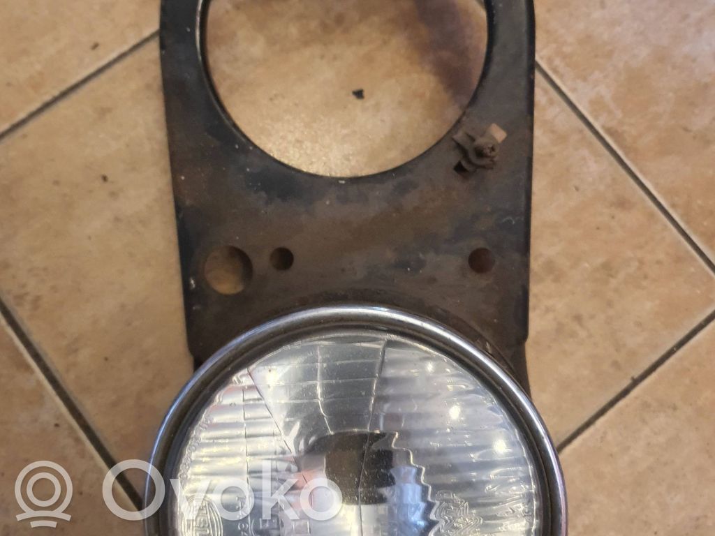 BMW 5 E28 Headlight/headlamp 