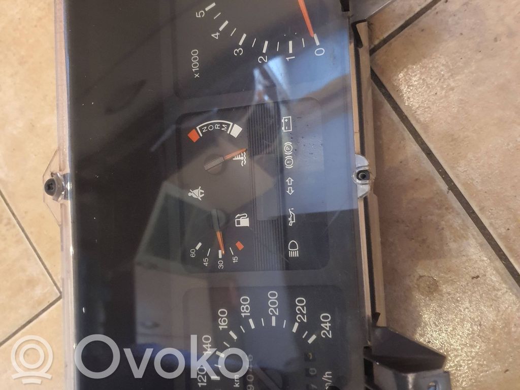 Ford Sierra Spidometras (prietaisų skydelis) 