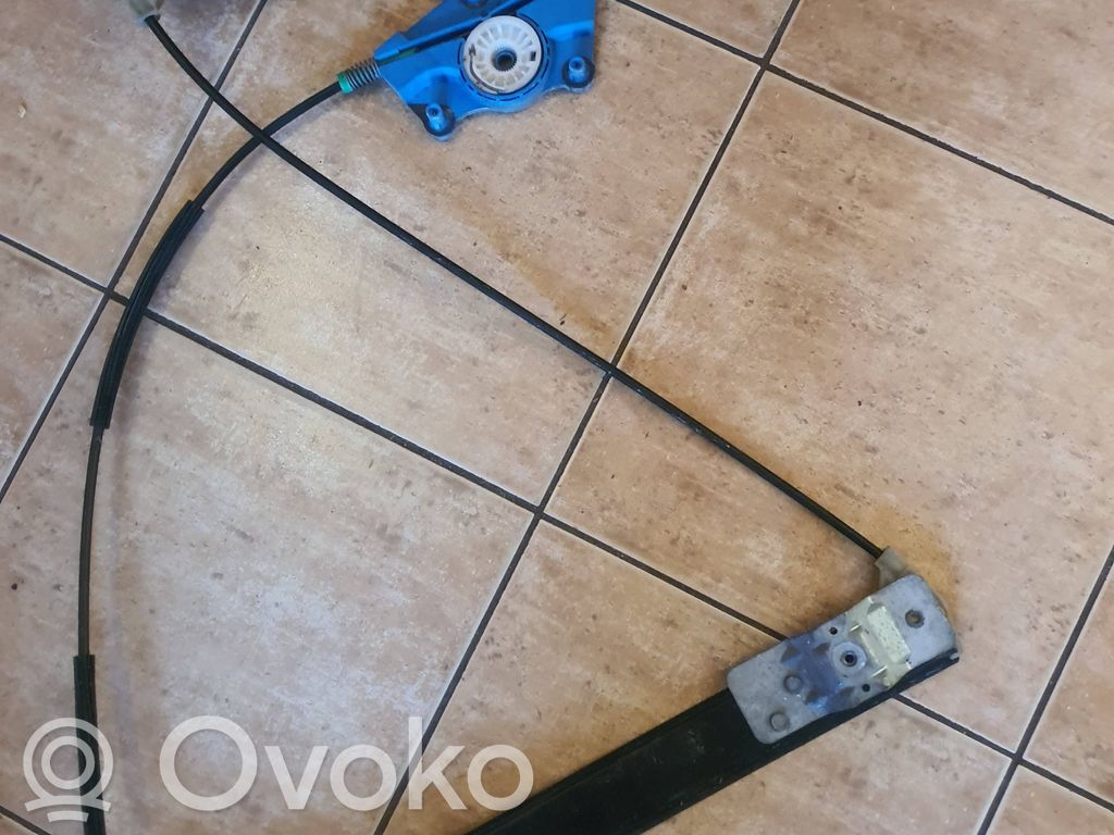 Audi A4 S4 B6 8E 8H Elektryczny podnośnik szyby drzwi przednich 