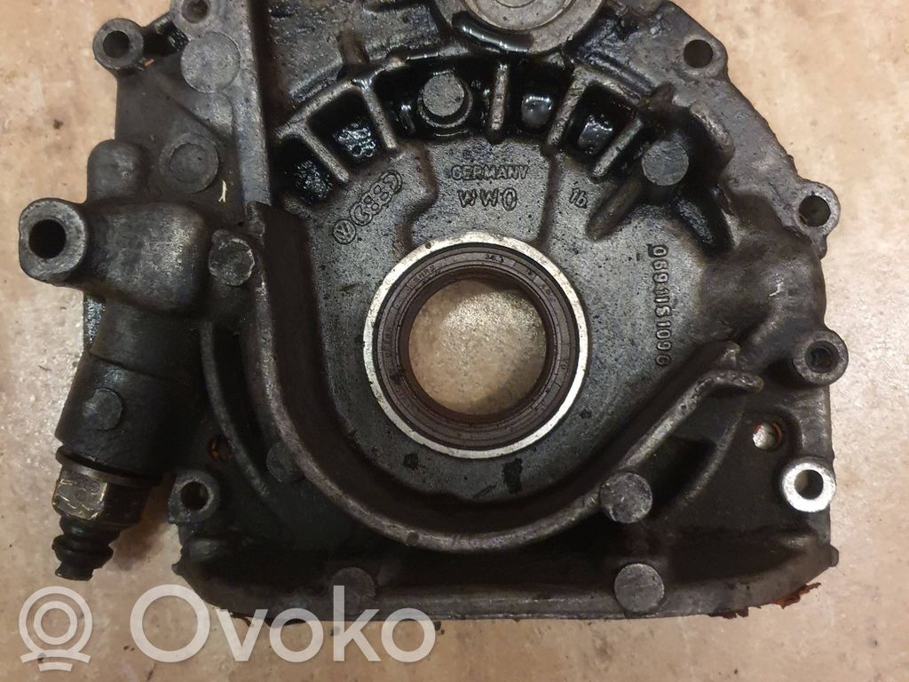 Pompa olejowa   069115109G,035919,521B
