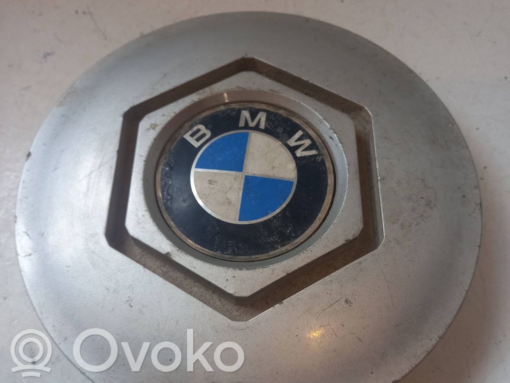 BMW 5 E34 Original wheel cap 
