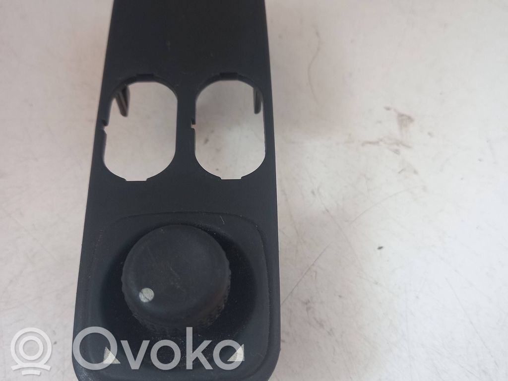 Ford Escort Wing mirror switch 