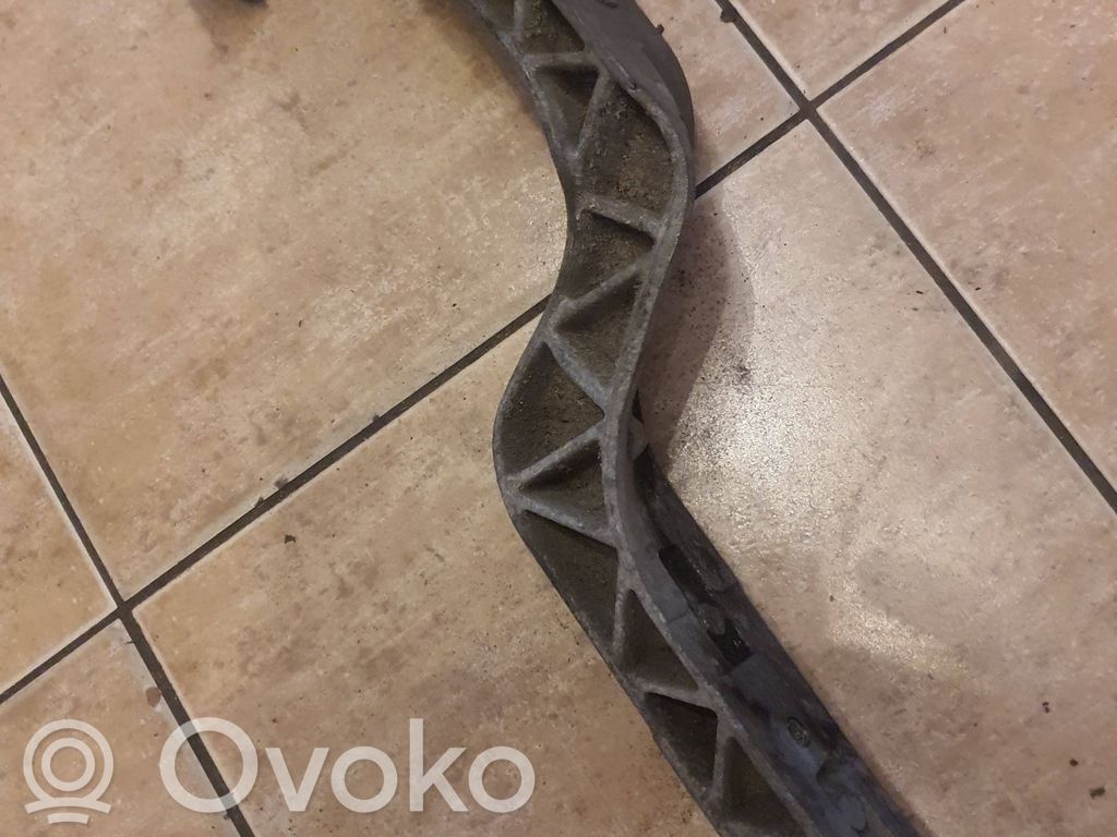 Rear differential/diff mount bracket   8D0599289,B10030