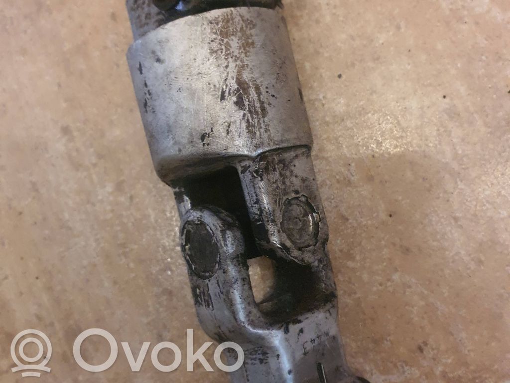 Audi A8 S8 D2 4D Steering column universal joint 