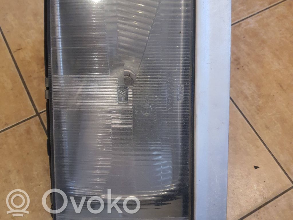 Volvo 740 Phare frontale 