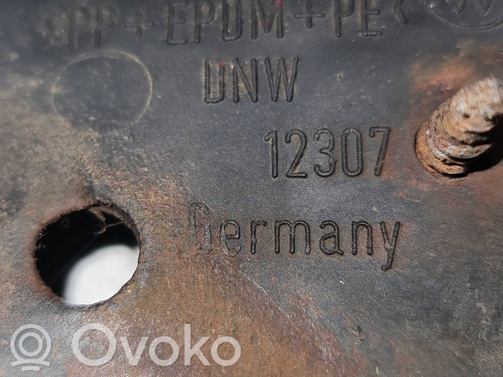 Volkswagen Transporter - Caravelle T4 Support de montage de pare-chocs avant 