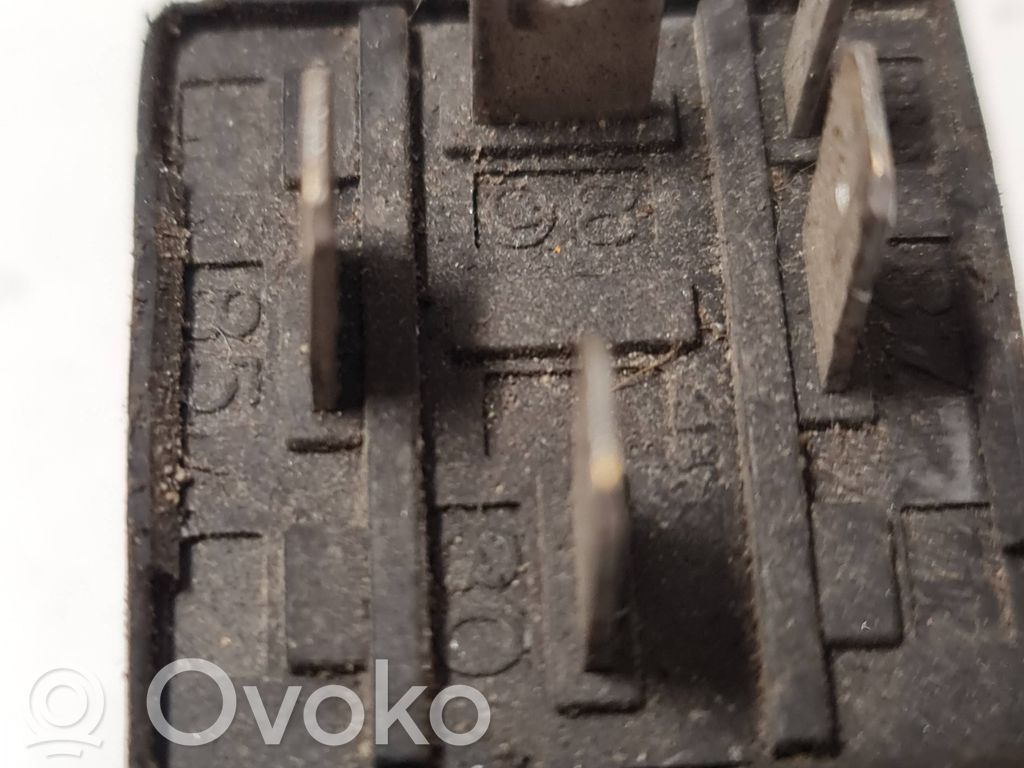 Volkswagen Golf I Otros relés 