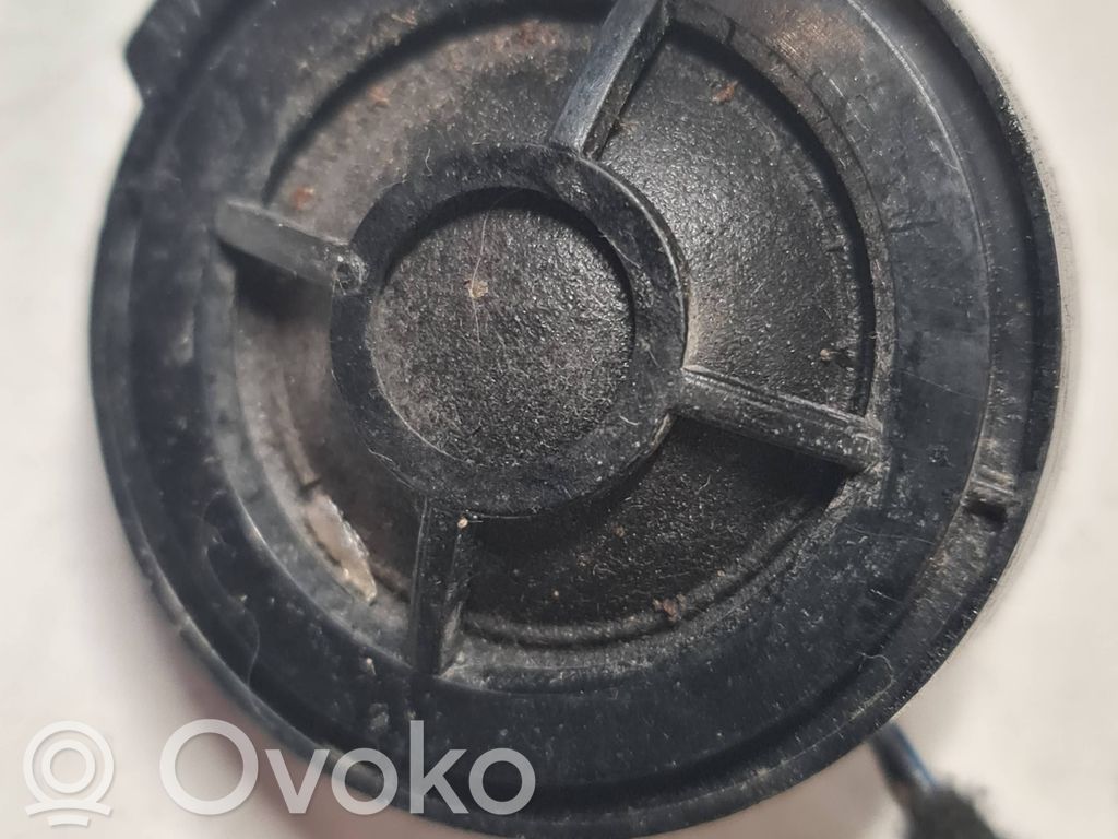 Volkswagen Golf I Altavoz de la puerta delantera 