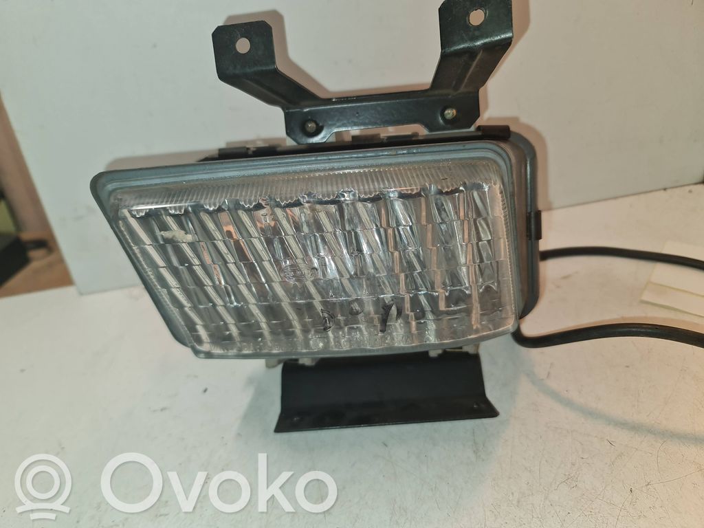 Opel Omega A Feu antibrouillard avant 