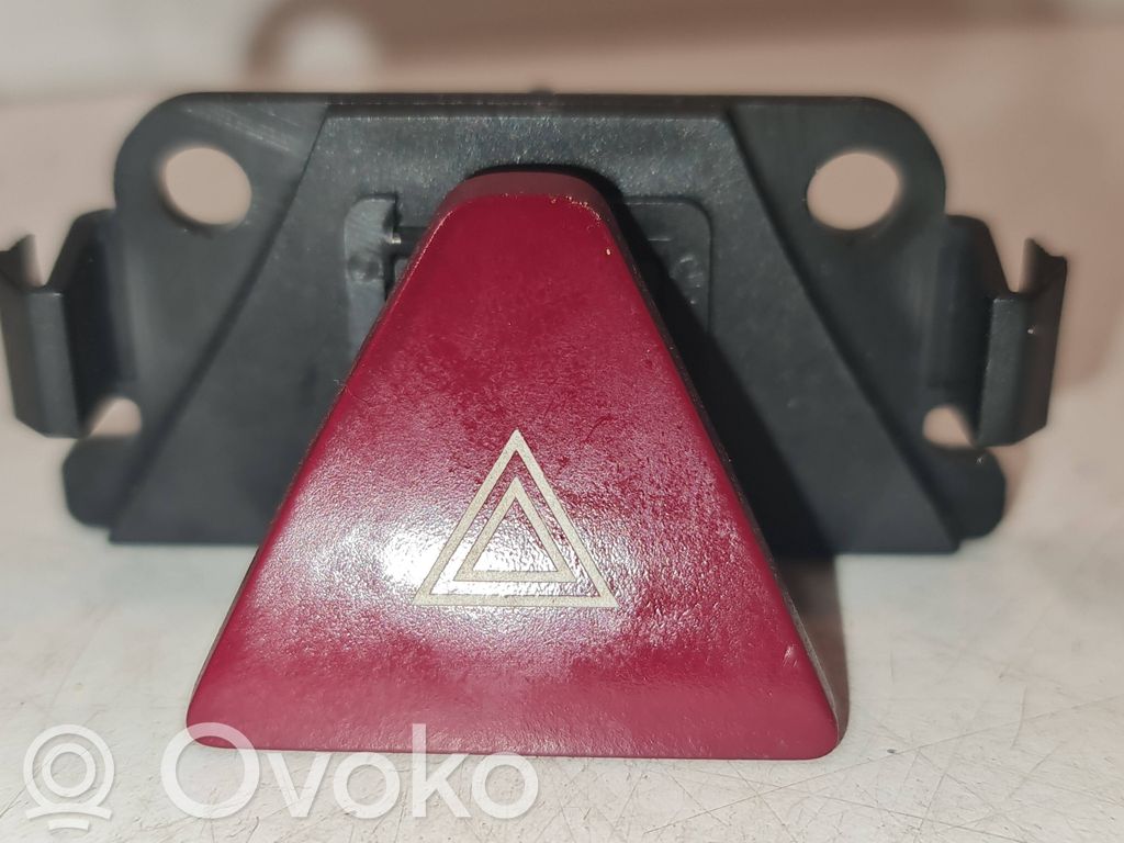 Peugeot 307 Botón interruptor de luz de peligro 
