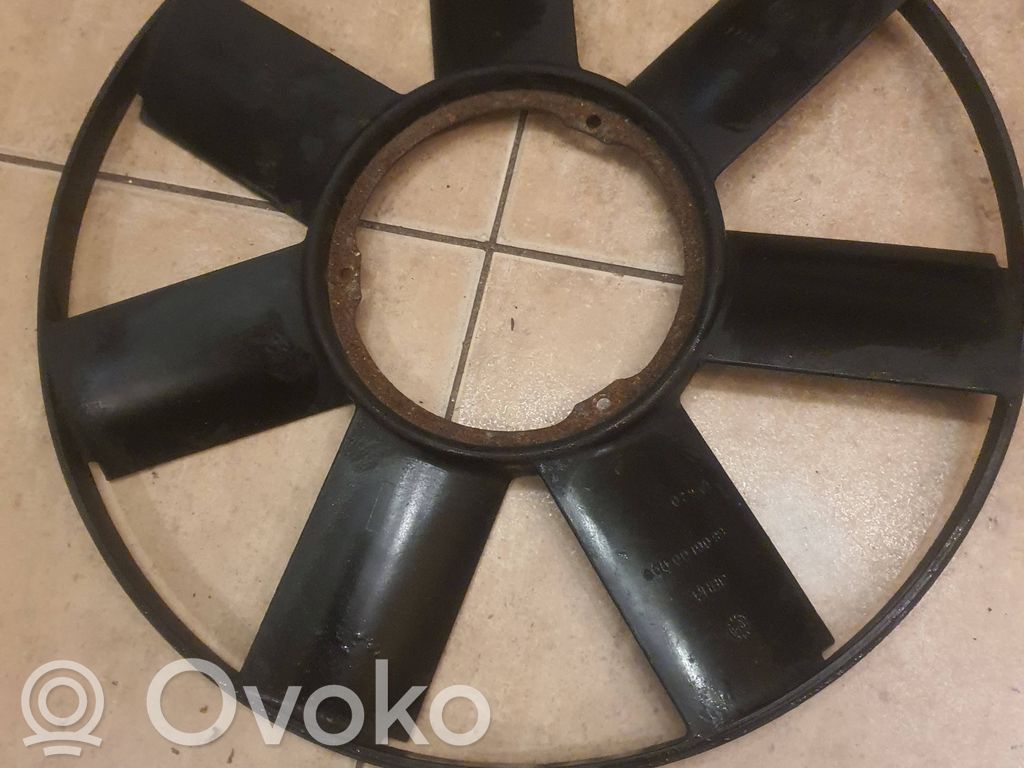 Tuulettimen juoksupyörä   2243303