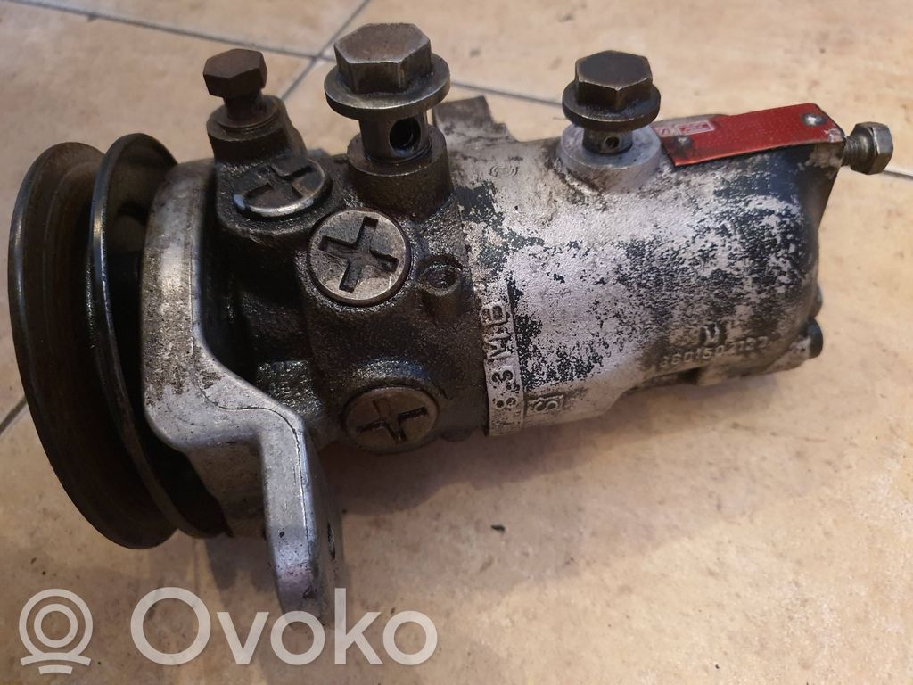 Audi 100 S4 C4 Pompa wspomagania 