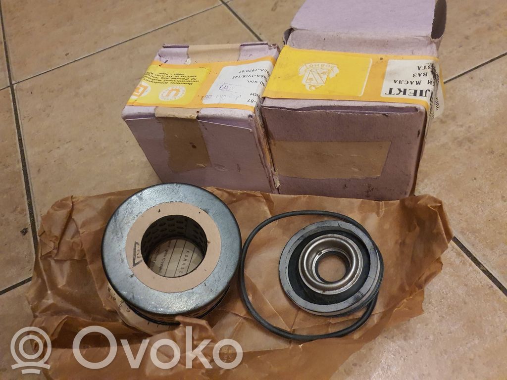 Öljynsuodattimen kannake   21051012280