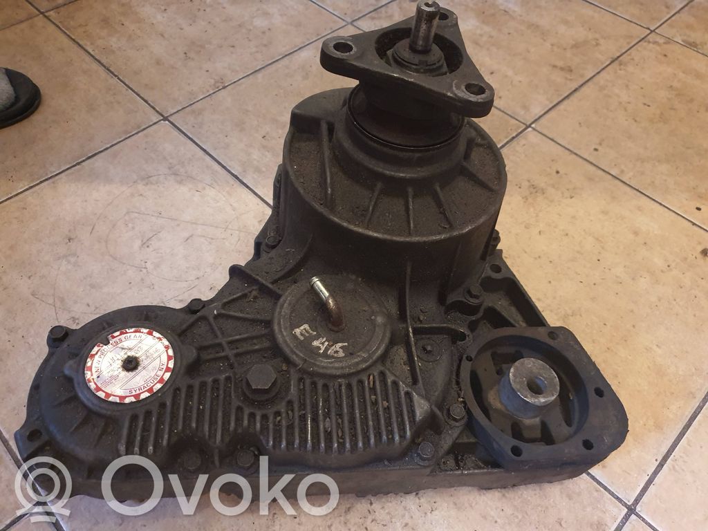 BMW 3 E46 Редуктор коробки передач (раздатка) 