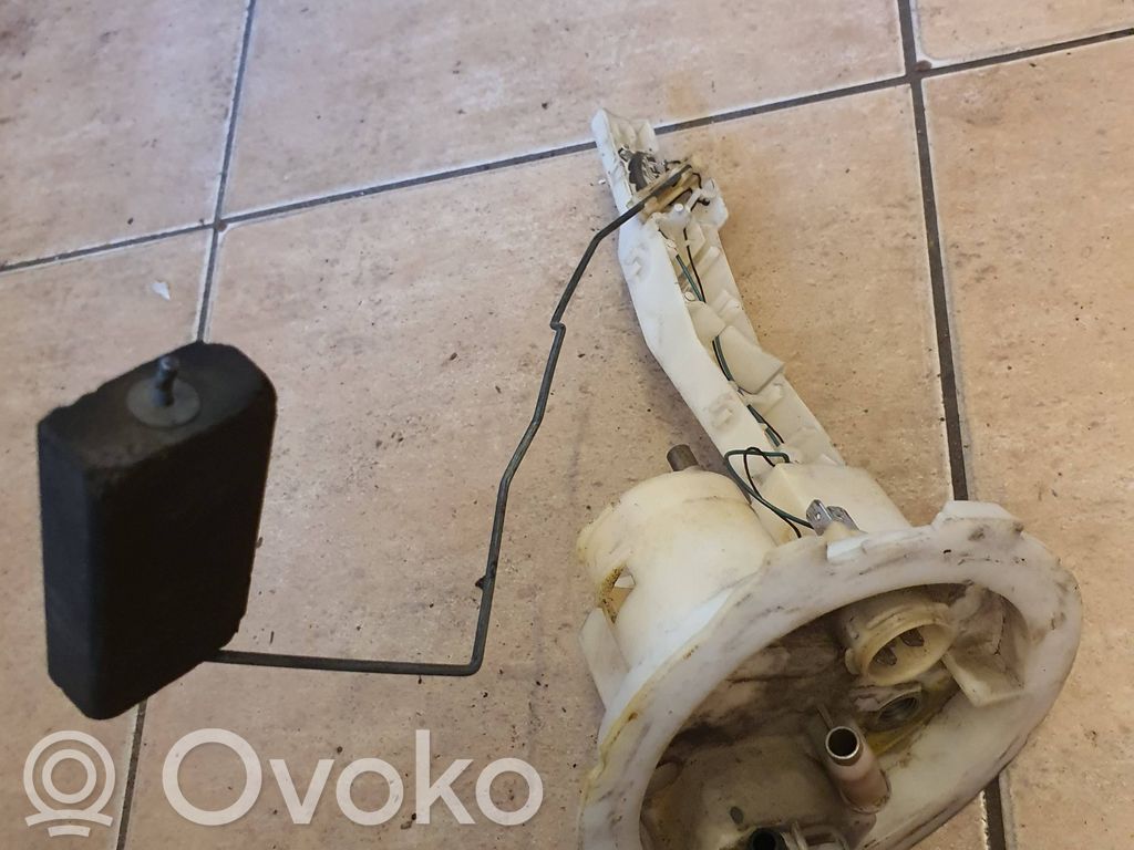 Audi 100 S4 C4 Sensor de nivel de combustible 
