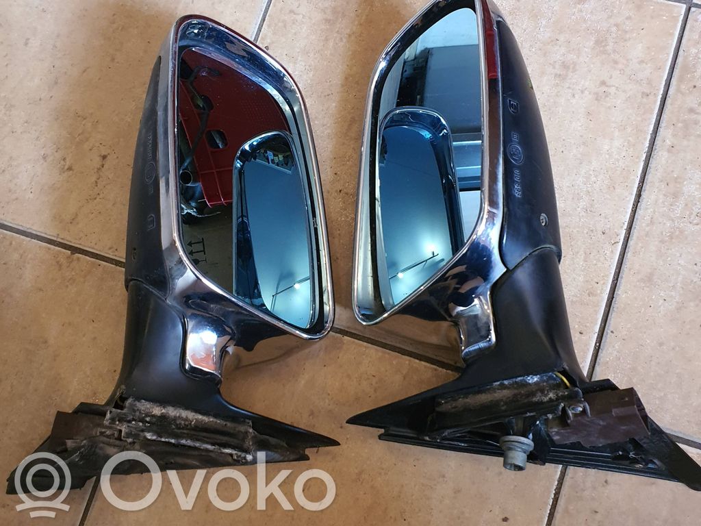 Audi A8 S8 D2 4D Specchietto retrovisore elettrico portiera anteriore 