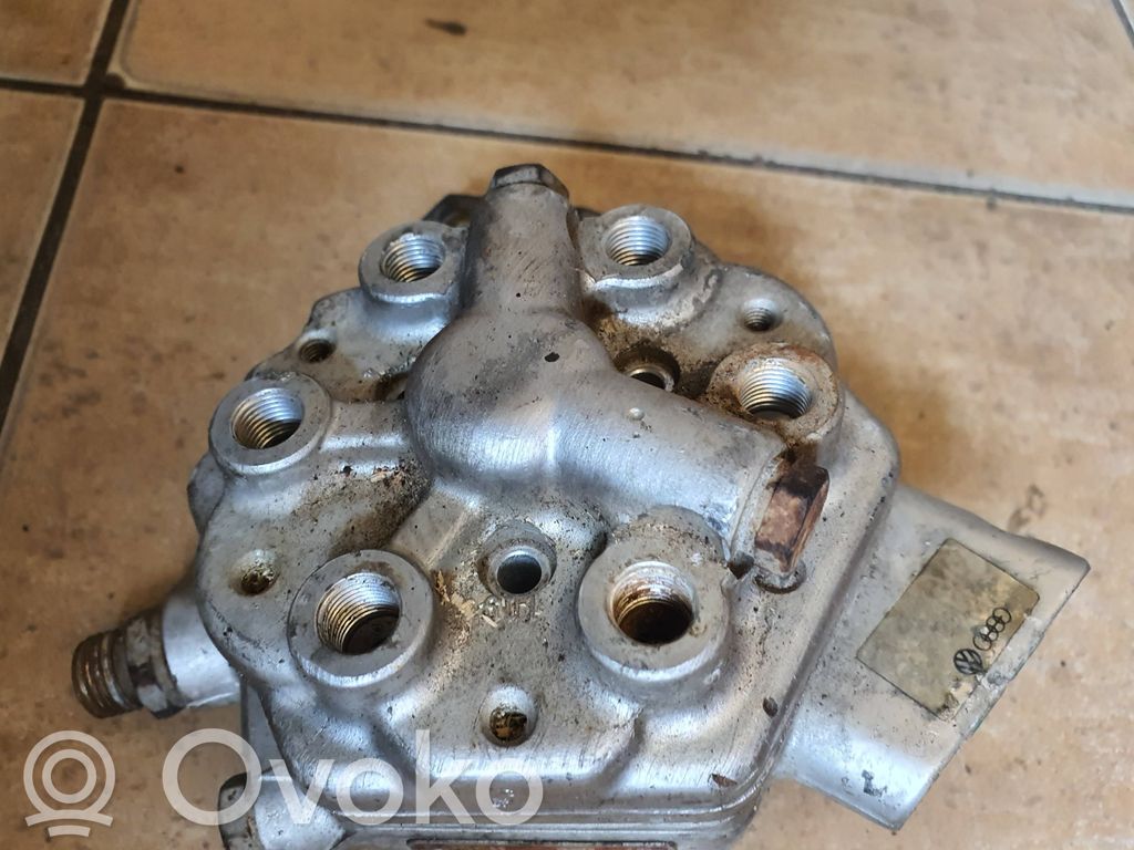 Audi 80 90 B3 Distribuitor combustibil 