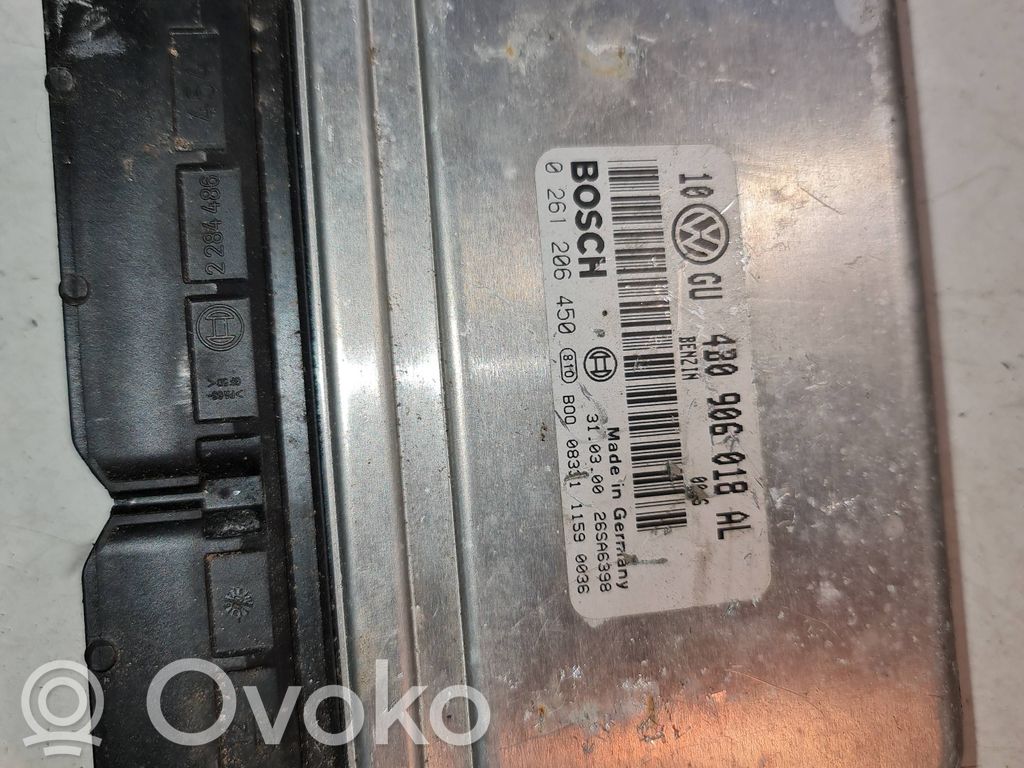 Audi A4 S4 B5 8D Engine control unit/module 