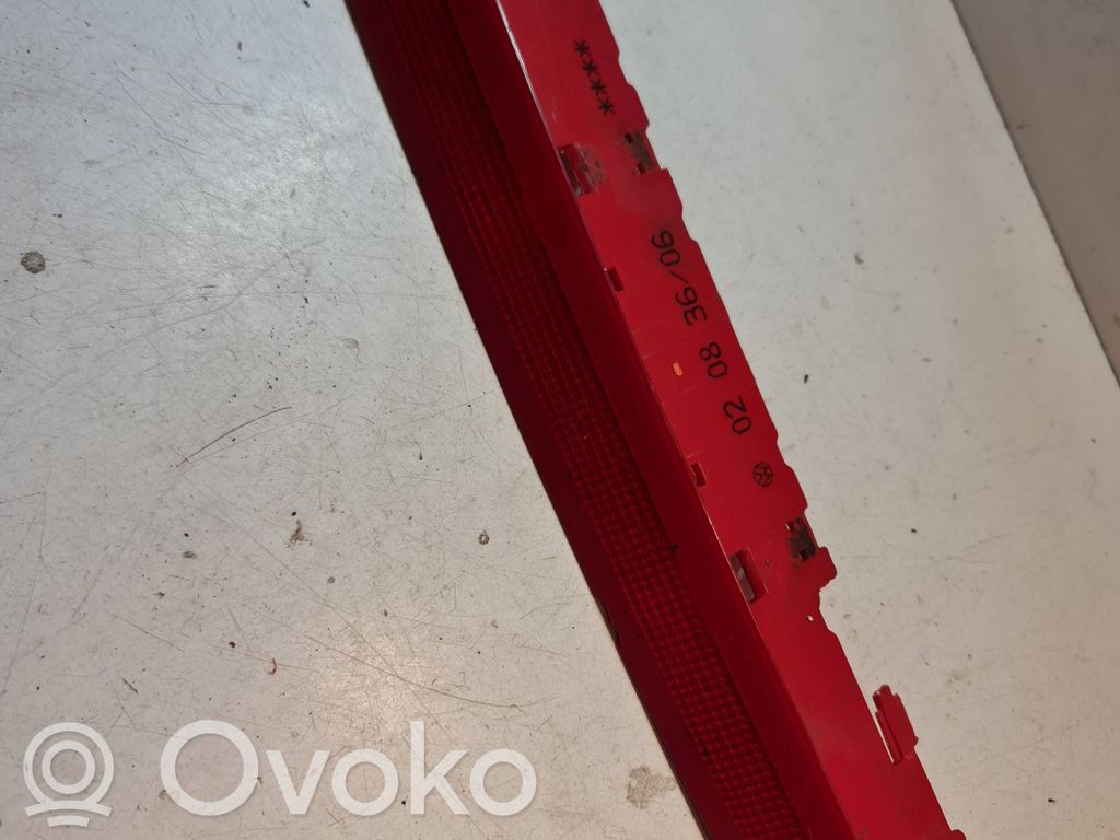 Volkswagen Golf V Third/center stoplight 