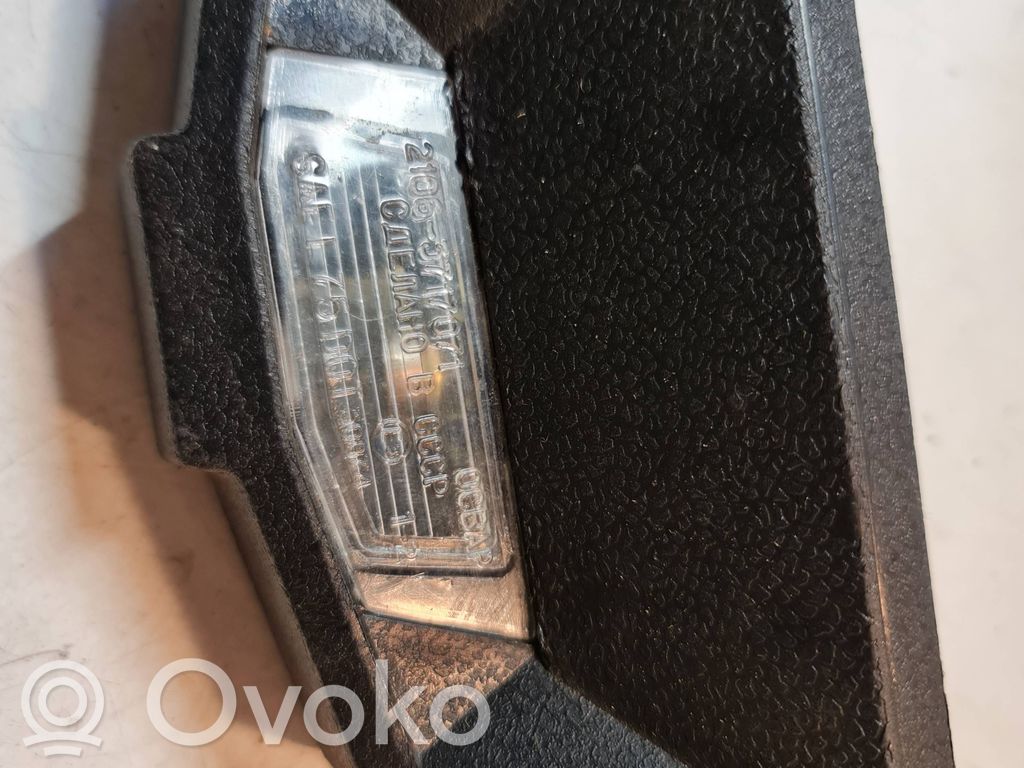 Lada Niva Éclairage de plaque d'immatriculation 