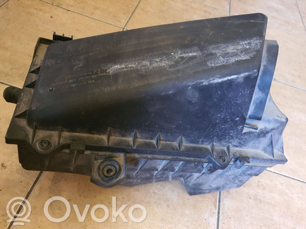 Volkswagen Bora Obudowa filtra powietrza 
