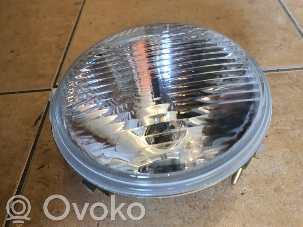 Volkswagen Golf I Etu-/Ajovalo 