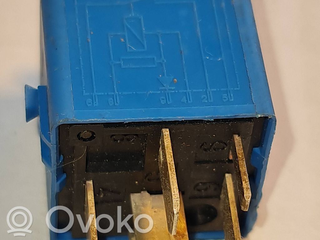 BMW 5 E34 Otros relés 