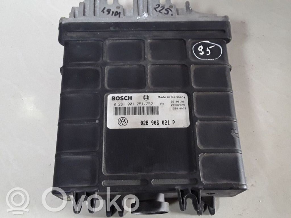 Volkswagen Sharan Engine control unit/module 