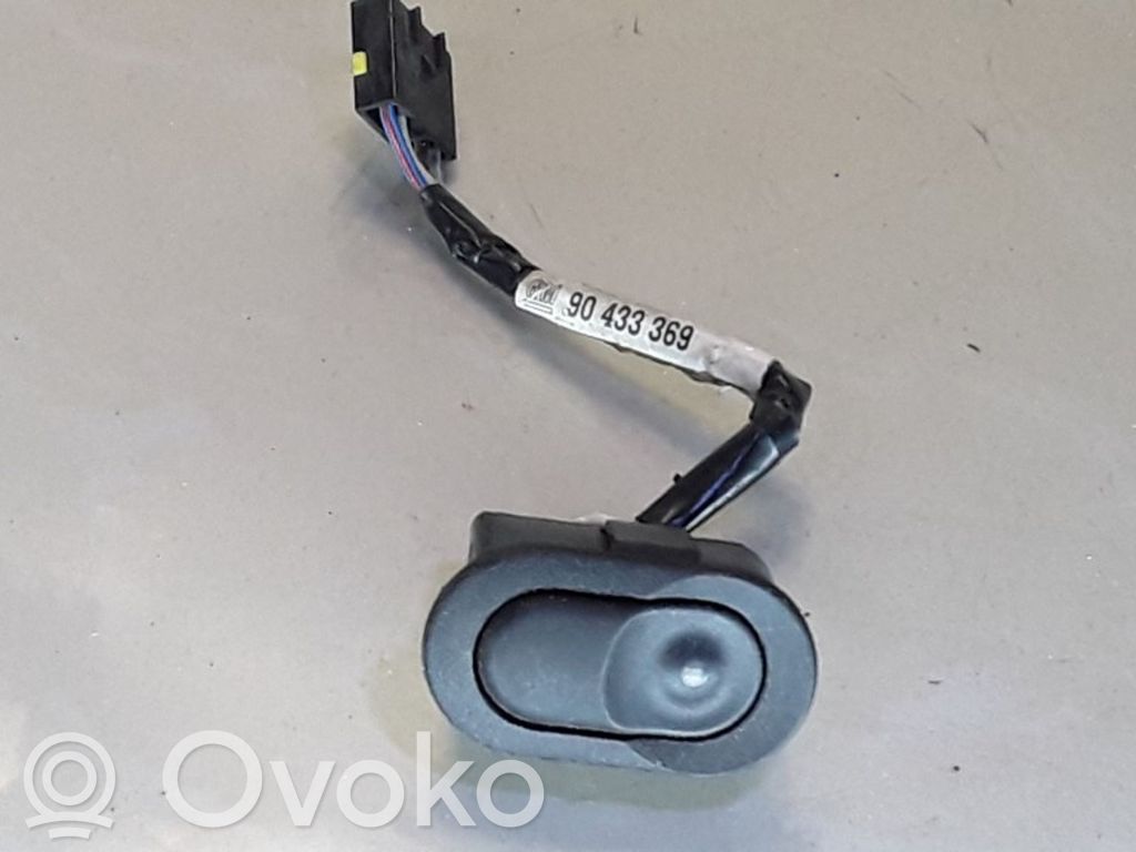 Opel Vectra B Electric window control switch 