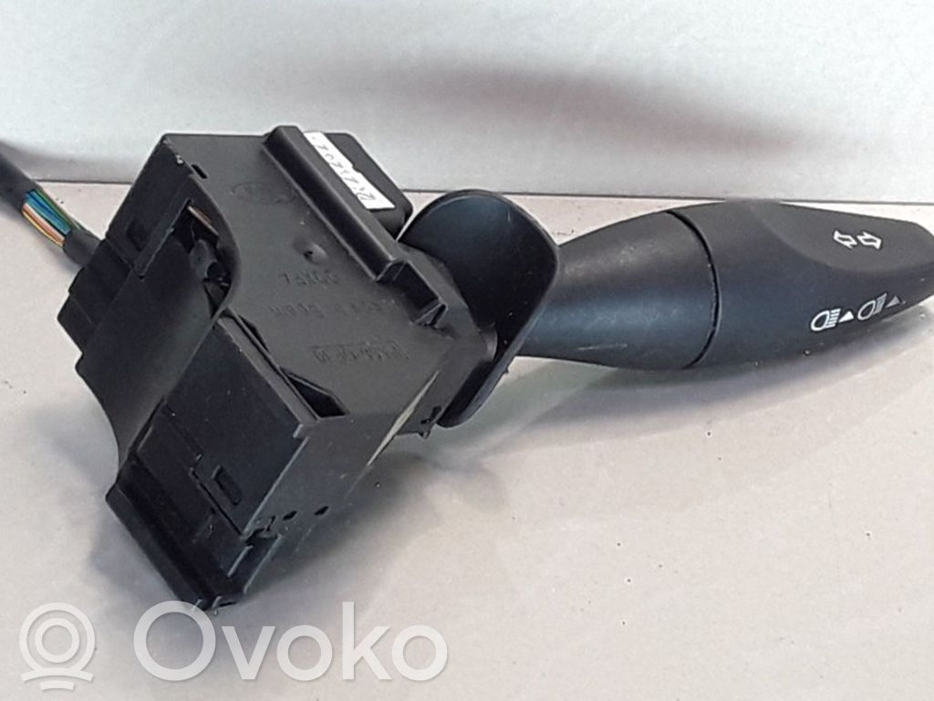 Ford Focus Palanca de intermitentes 