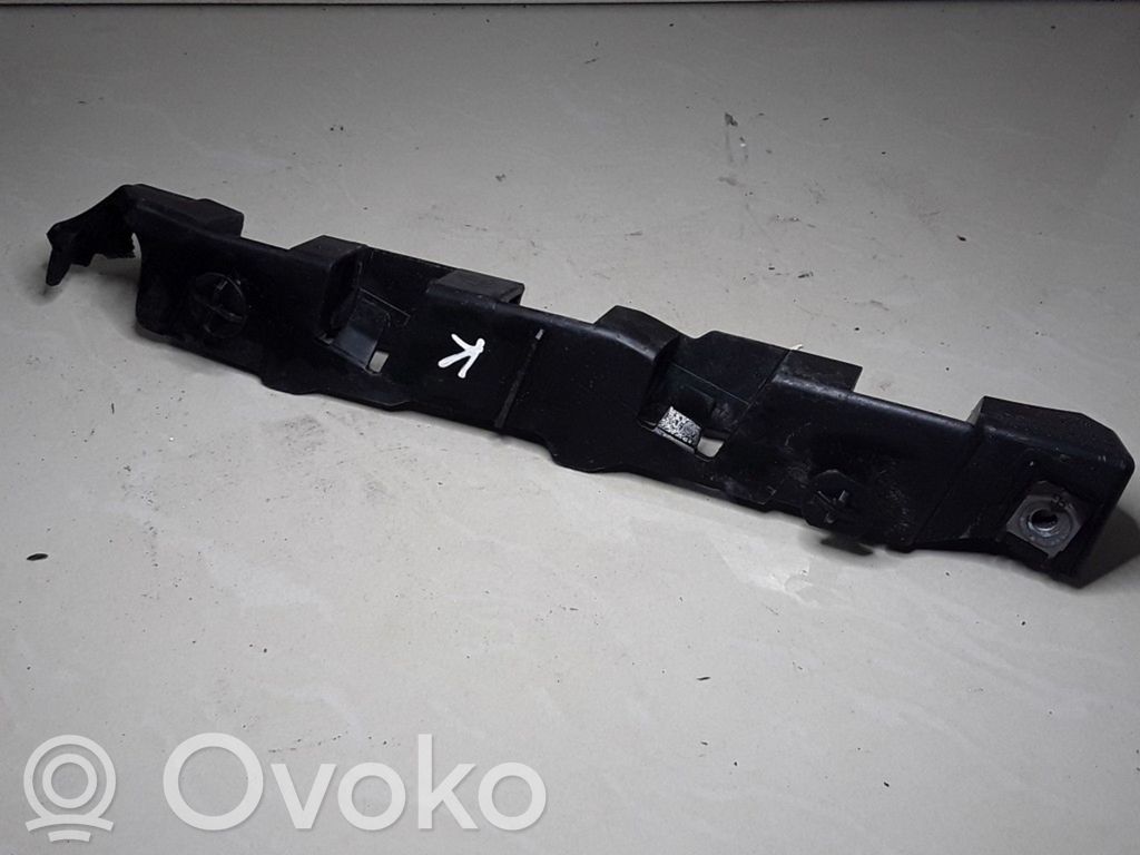 Citroen C4 I Front splash guards bracket 