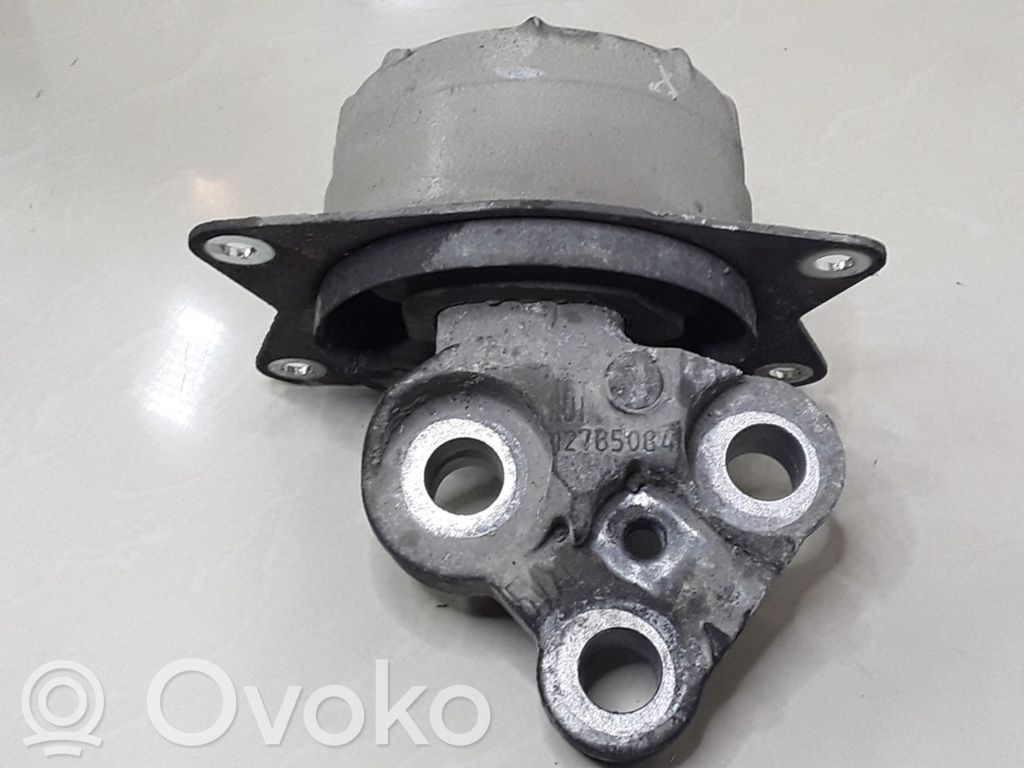 Saab 9-3 Ver2 Engine mount bracket 