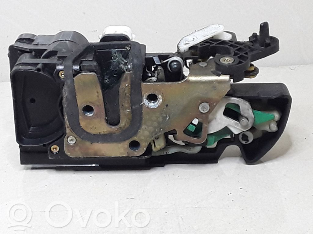Opel Frontera B Rear door lock 