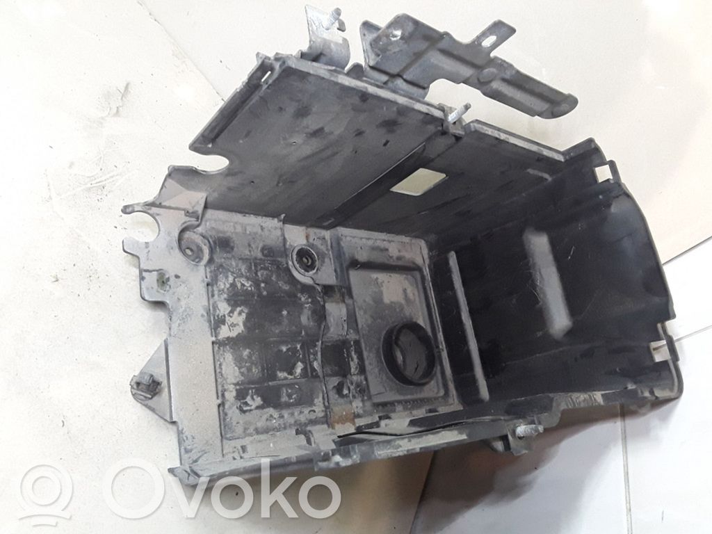Mazda 3 I Batteriekasten 