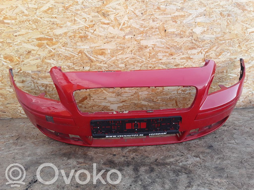 Volvo V50 Передний бампер 