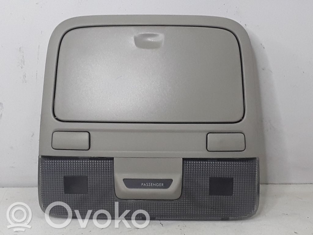 Subaru Legacy Front seat light 