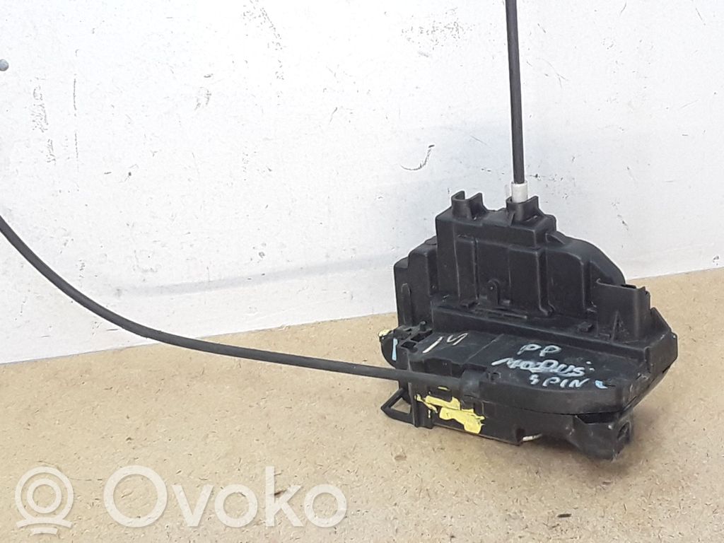 Renault Modus Front door lock 