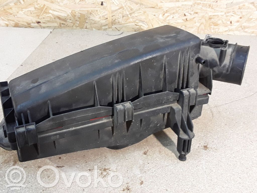 Ford Mondeo Mk III Luftfilter 