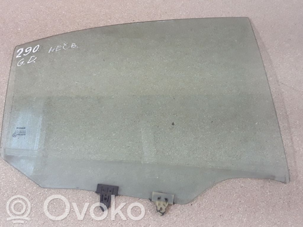 Nissan Primera aizmugurējo durvju stikls 