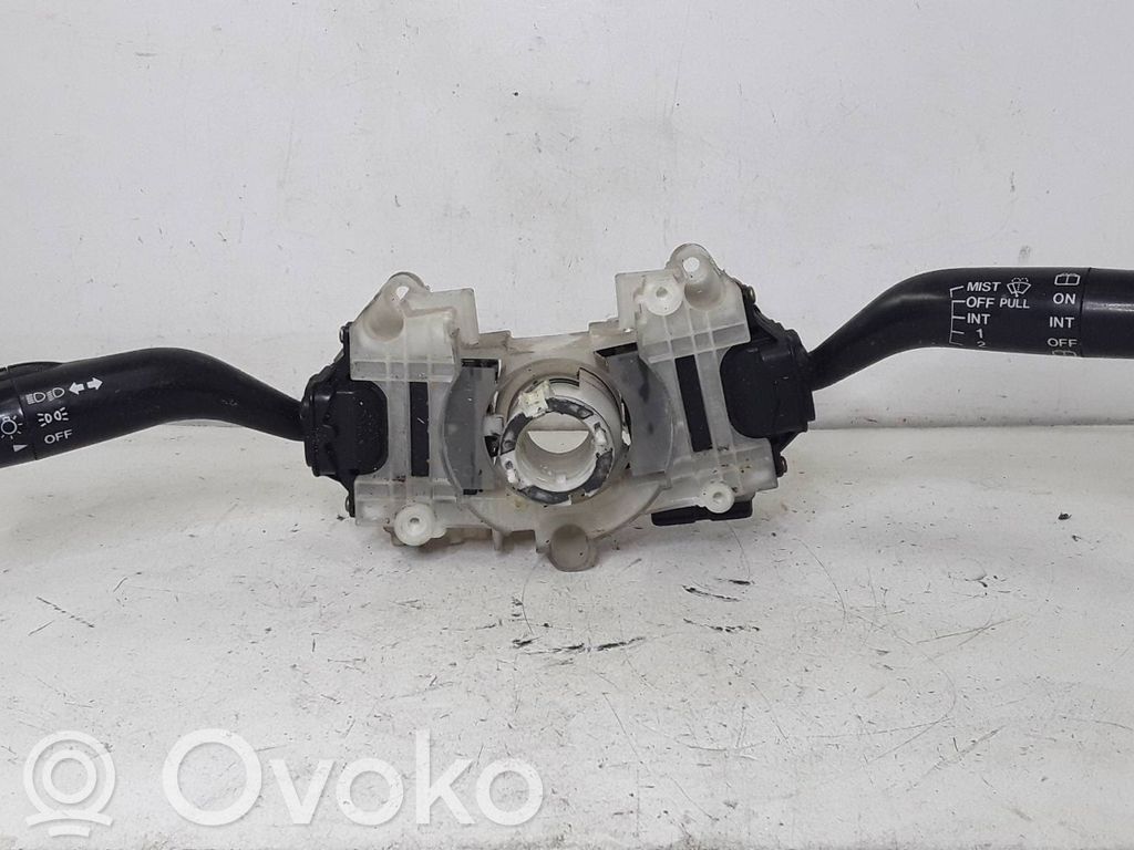 Wiper turn signal indicator stalk/switch   17B366,17A089A,17B122A