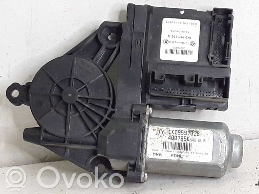 Volkswagen Touran I Silnik regulatora szyby drzwi przednich 